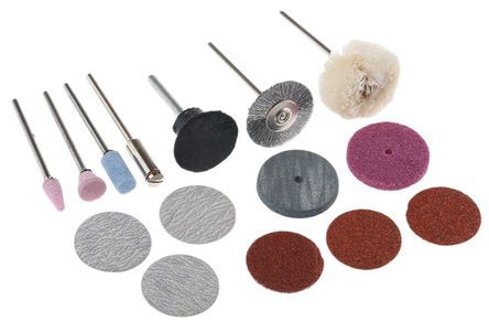 RS Pro 15 Piece Cleaning & Polishing Kit 182742